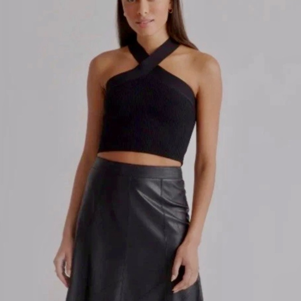 Quince Cropped Halter Stretch Ribbed Tank Grey M NWT